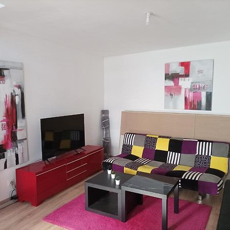 Petite Maison Agreable Pour 6 Voyageurs Apartment Bogny-sur-Meuse Luaran gambar