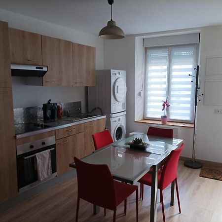 Petite Maison Agreable Pour 6 Voyageurs Apartment Bogny-sur-Meuse Luaran gambar